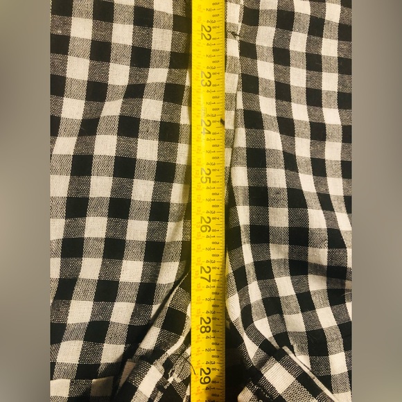 Long sleeve light weight linen blend romper size small. - Picture 4 of 8